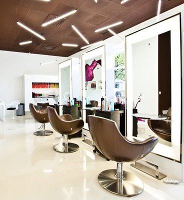 Fryzjer Warszawa Wola: Atelier Stylissimo