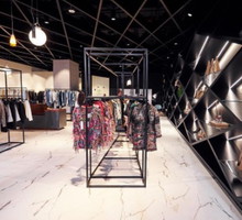 1. Warsaw Concept Store, Warszawa