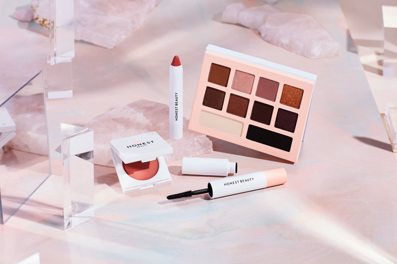 Kosmetyki Honest Beauty, czyli produkty sygnowane przez Jessikę Albę.