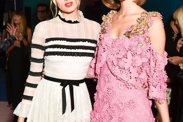 CFDA Awards 2017: Elsa Hosk (w sukience Philosophy di Lorenzo Serafini), Monika Jagaciak