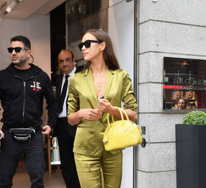 Irina Shayk - stylizacje