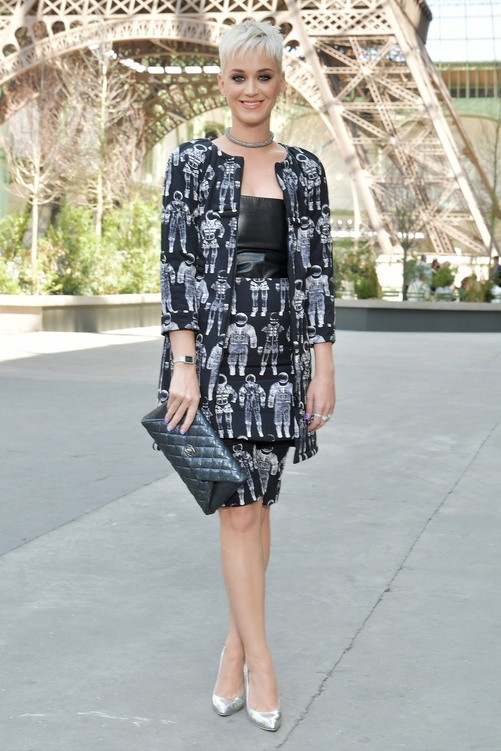Katy Perry na pokazie Chanel haute couture jesień-zima 2017/2018