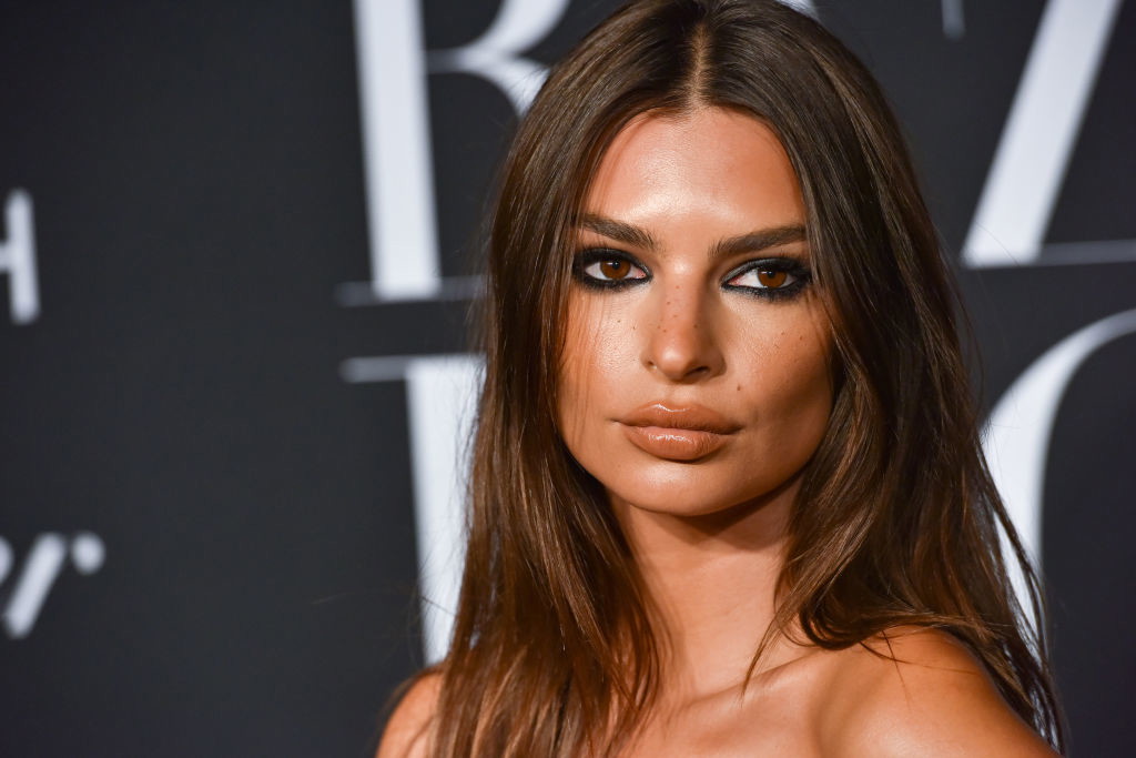 Emily Ratajkowski została pozwana! Czy modelka będzie musiała zapłacić wysoką karę?