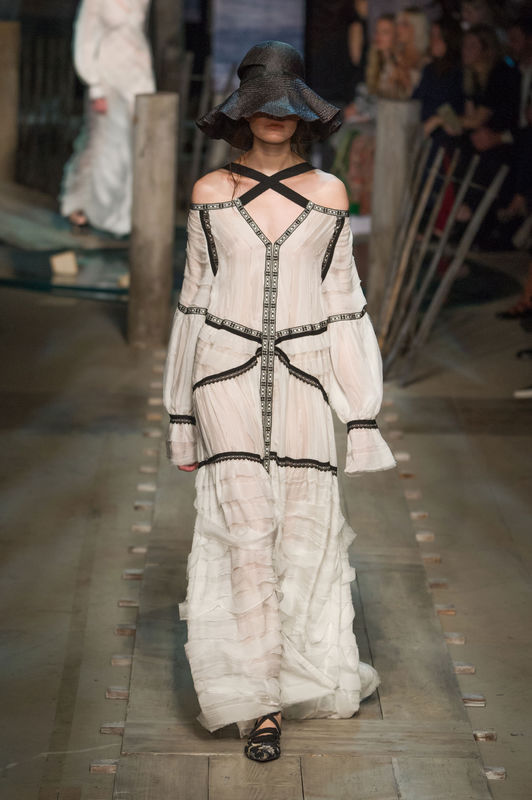 H&M x Erdem: co znajdzie się w kolekcji?