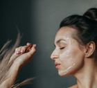 Wygładzający peeling do twarzy
