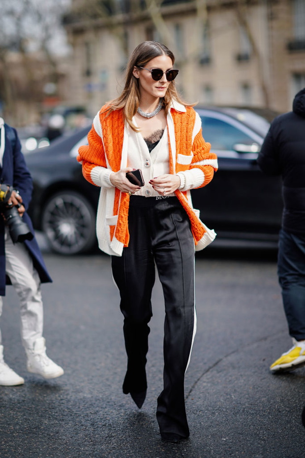 Street Style - Paris Fashion Week Womenswear Fall/Winter 2019/2020 : Day Nine