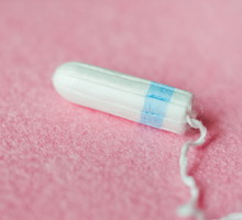 Szkocja wprowadza darmowe produkty higieniczne dla kobiet, fot. Fotolia