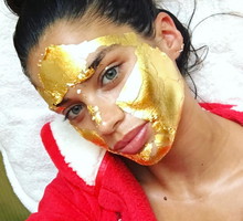 Kosmetyki do bagażu podręcznego, fot. @sarasampaio