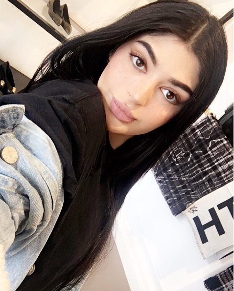 Sonia i Fyza Ali - sobowtórki Kim Kardashian i Kylie Jenner?