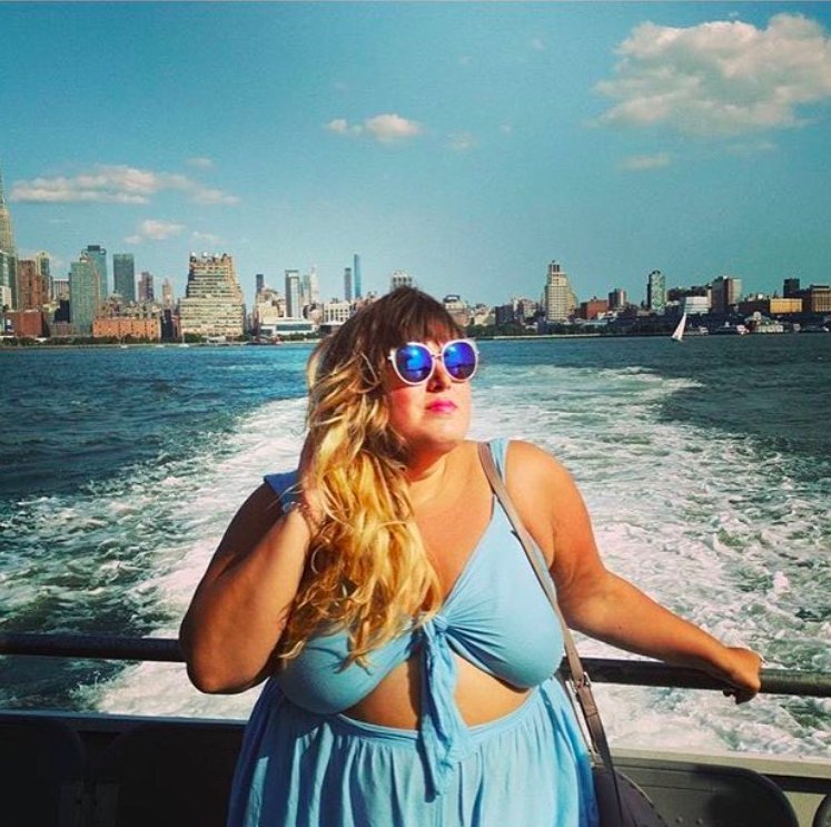 Fat Girls Traveling - Instagram body positive