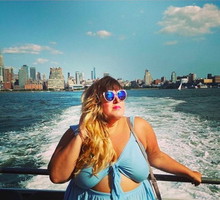 Fat Girls Traveling - Instagram body positive