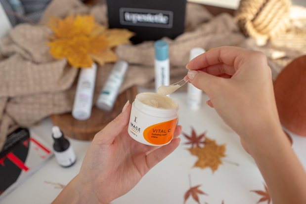 image-skincare-hydrating-repair-creme-20-f48f8ee