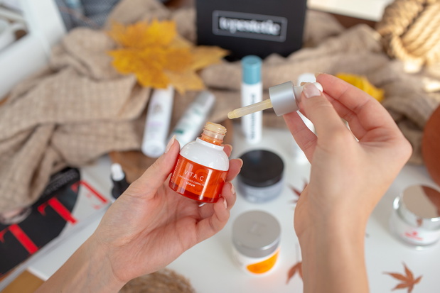 ph-formula-mela-serum-033209c