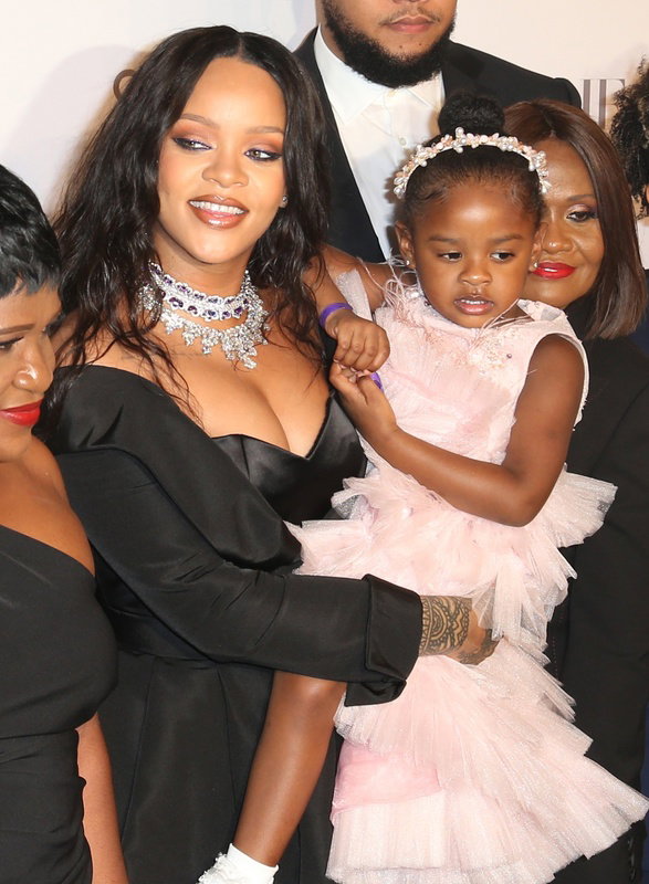 Rihanna na Diamond Ball 2017
