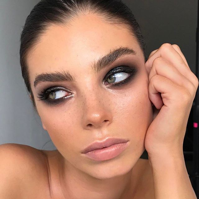 To najgorętszy trend w stylizacji brwi