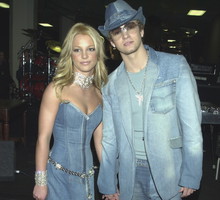 Britney Spears w dżinsowej sukience