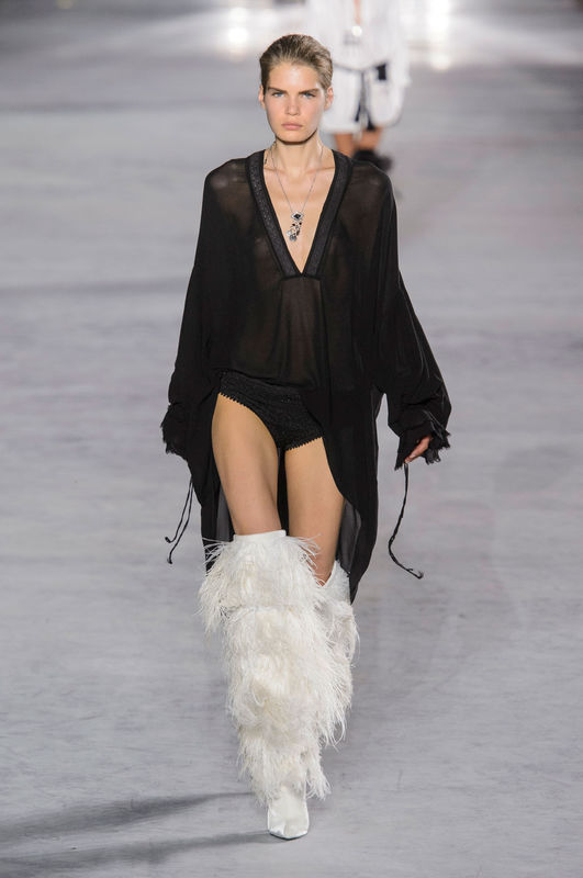 Pokaz Saint Laurent wiosna-lato 2018