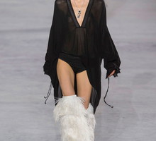 Pokaz Saint Laurent wiosna-lato 2018