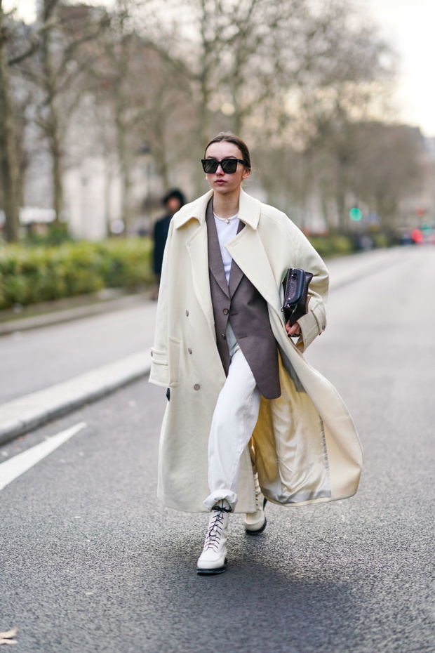 Street Style - Paris Fashion Week - Menswear F/W 2020-2021 : Day Six