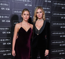 Intimissimi On Ice 2017: Valentina Ferragni i Chiara Ferragni