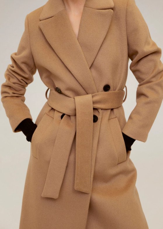 Beżowy płaszcz z Mango - 549,90 zł