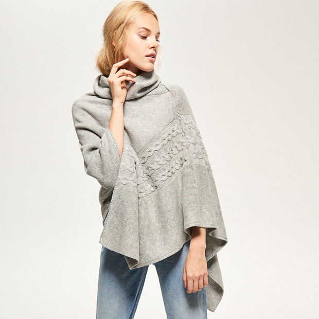 Sweter Reserved