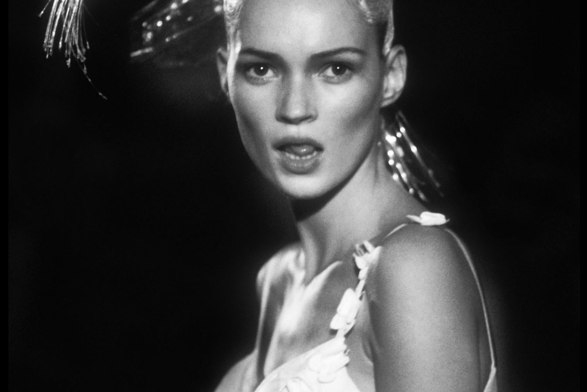 Archiwalne zdjęcia gwiazd na aukcji: Kate Moss