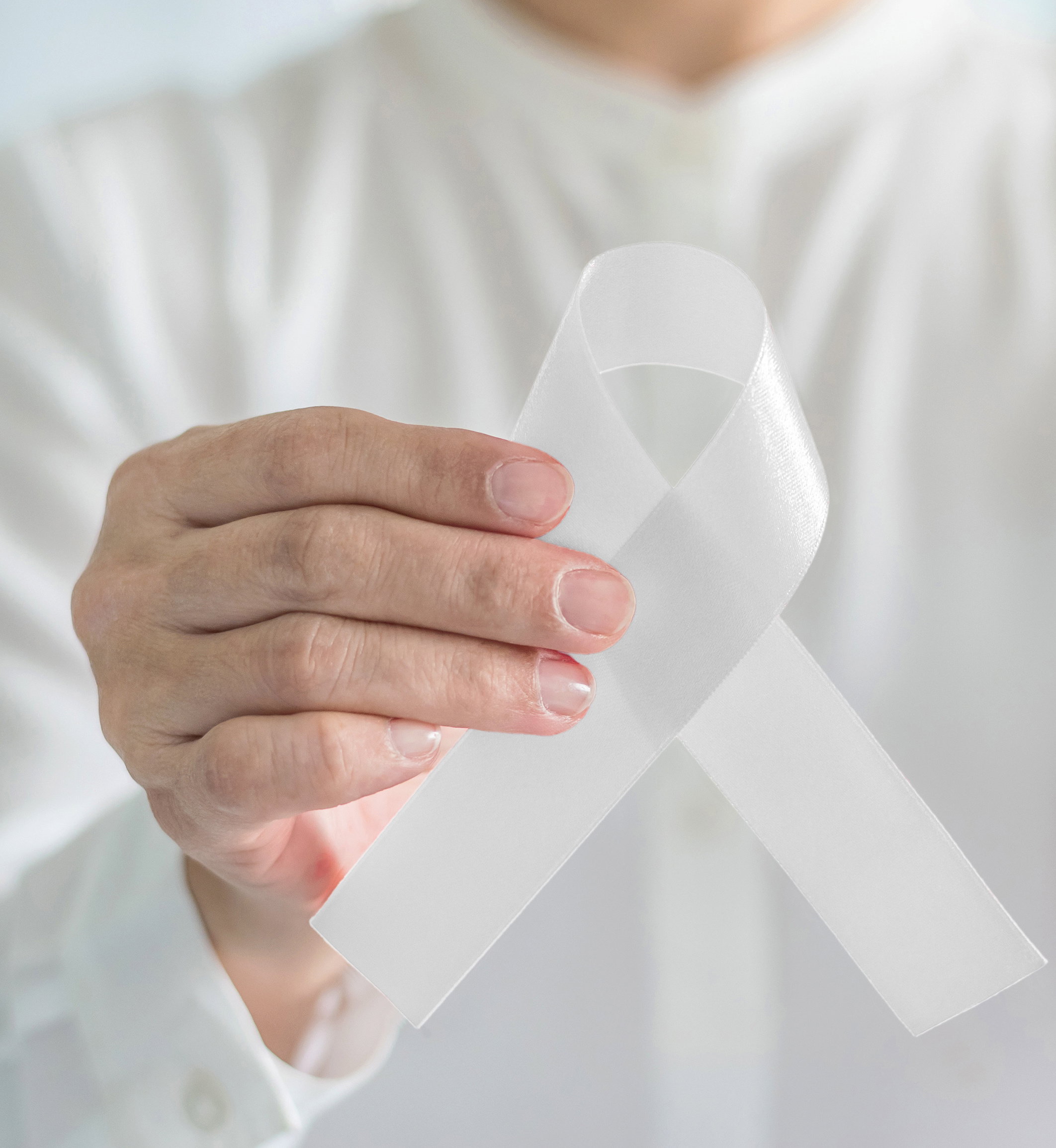 Zgłoś kandydata płci męskiej do konkursu "Wyróżnienie Białej Wstążki", fot. Fotolia