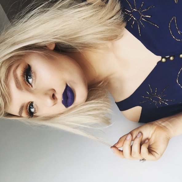 Laura Cadman, 20-letnia studentka z Newcastle wygląda jak Taylor Swift?