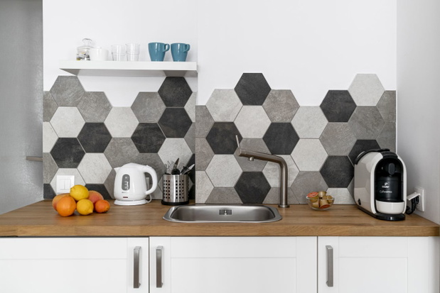 mikromieszkanie-w-warszawskiej-kamienicy-projekt-decoroom4-2204899