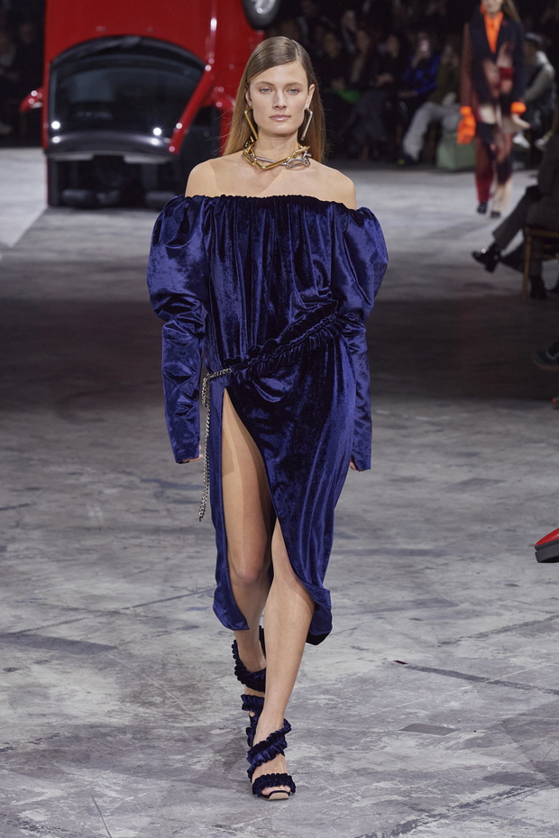 off-white-jesien-zima-2020-202127-71ce896