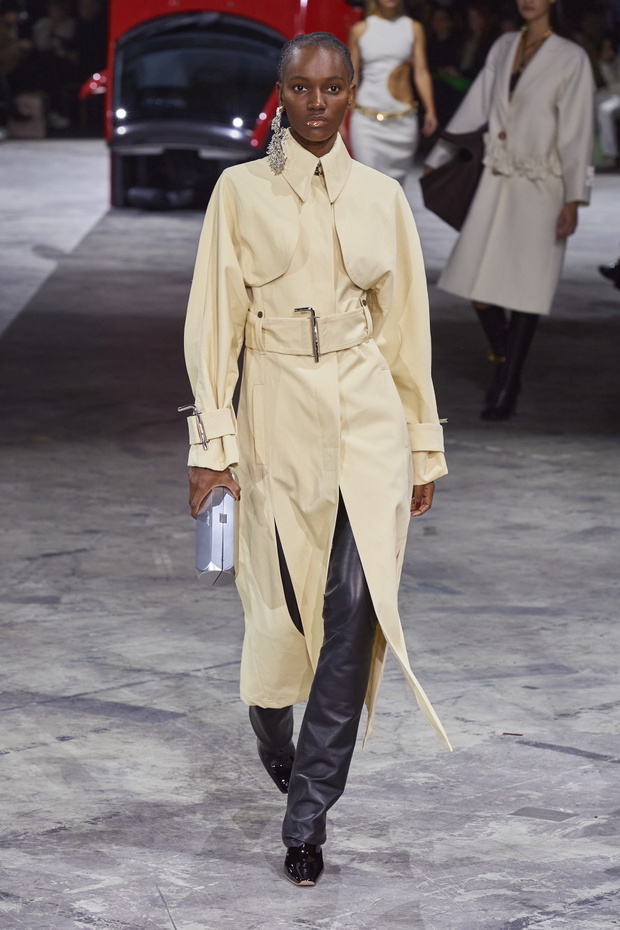 off-white-jesien-zima-2020-202125-c7fa536