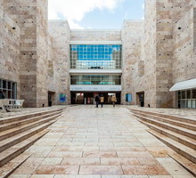 Belém Cultural Center w Lizbonie, projekt:Vittorio Gregotti
