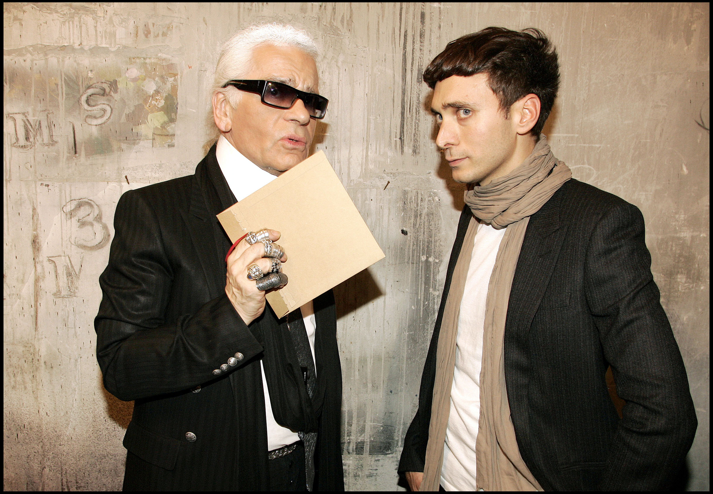 Karl Lagerfeld i Hedi Slimane