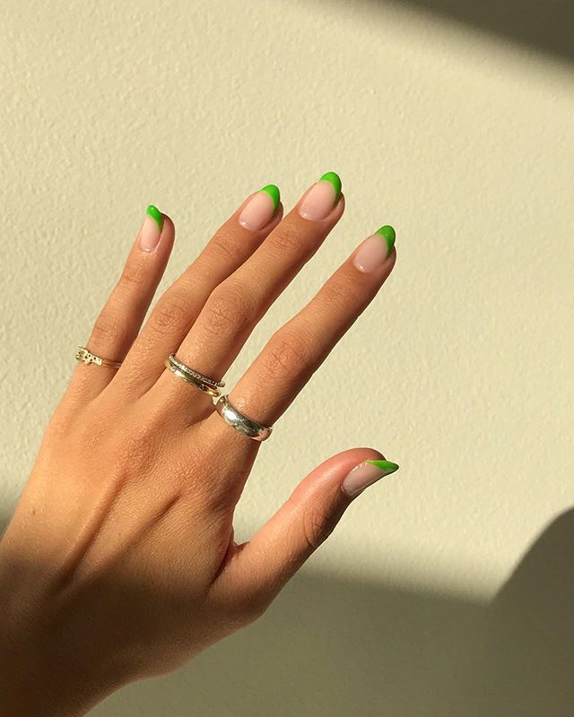Jak przedłużyć trwałość manicure hybrydowego?