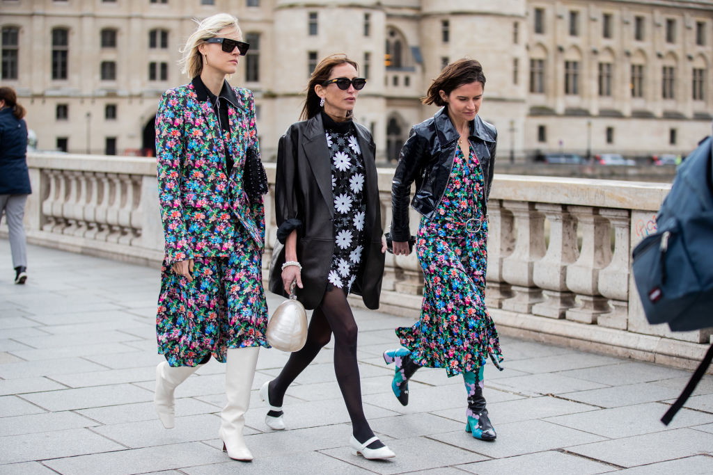 Wiosenne sukienki: street fashion