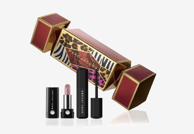 swiateczne-kosmetyki-edycja-2017-marc-jacobs-beauty-cracker-sex-kitten-79-zl-bab82dc