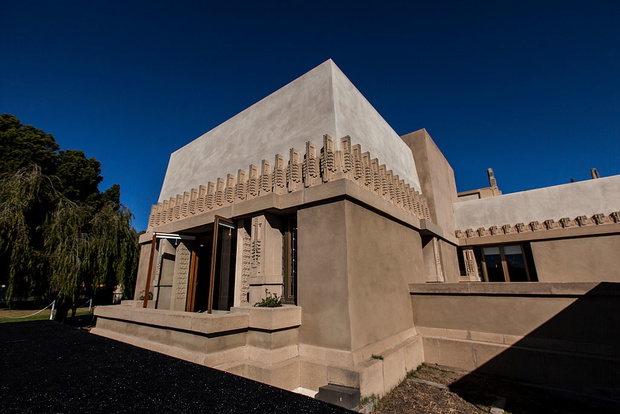 Hollyhock House Opening