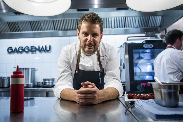 Wojciech Modest Amaro pomaga stworzyć pierwszą w Polsce chrześcijańską pizzerię!