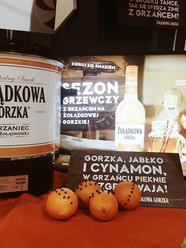 Stoisko Żołądkowej Gorzkiej w Hali Gwardii