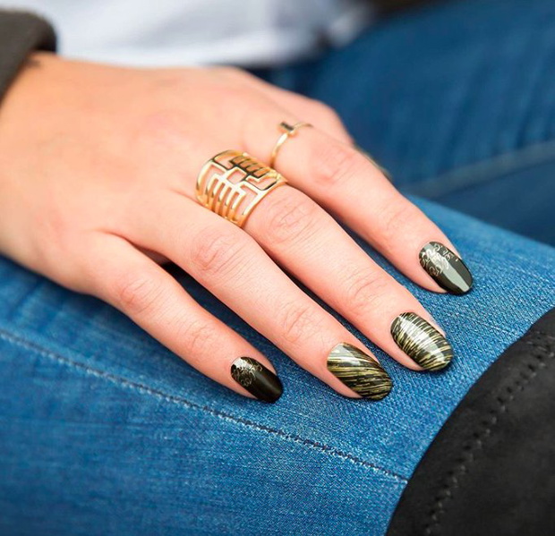 manicure-w-star-wars-kosmiczny-manicure-047c5e9