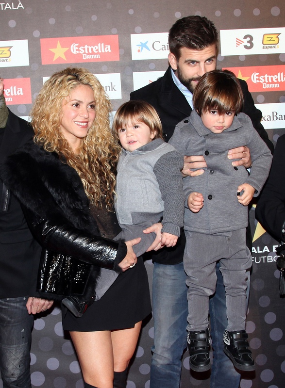 Shakira i Pique z dzie?mi na imprezie