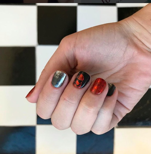 manicure-w-star-wars-metaliczne-lakiery-9b2f95c