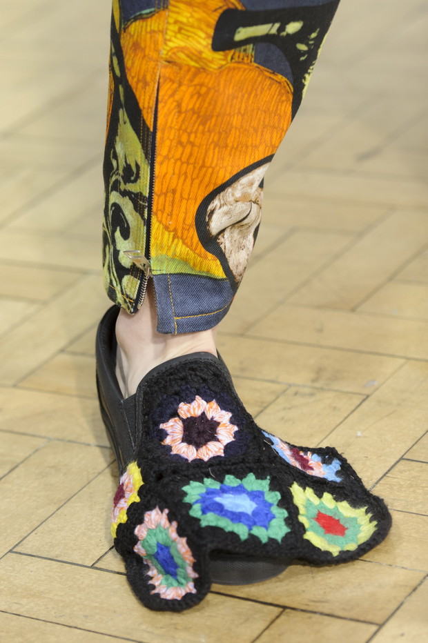 Dziwne buty