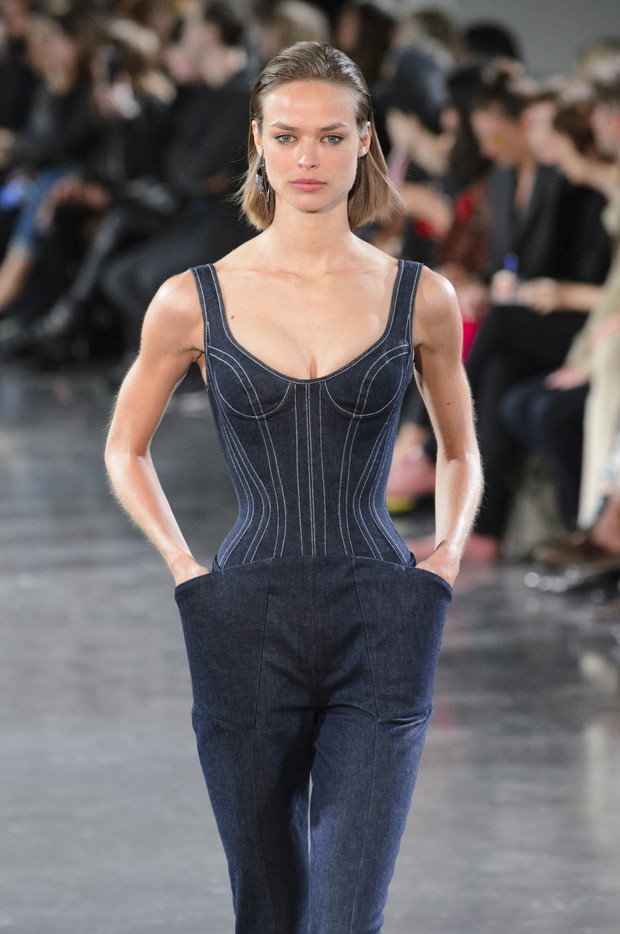Modny jeans wiosna 2018