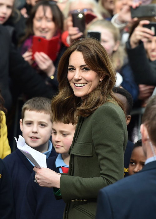 Ta sukienka Kate Middleton inspirowana była stylem księżnej Diany. Brytyjka założyła ją na audycję Mental Health Minute