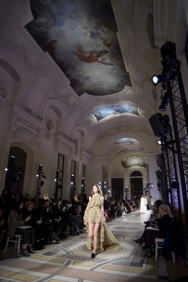 kolekcja-giambattista-valli-ss1838-e345824