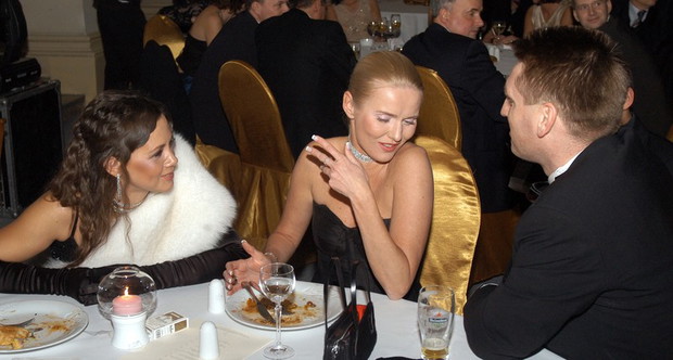 Kinga Rusin, Hanna Smoktunowicz i Tomasz Lis, 2004 rok