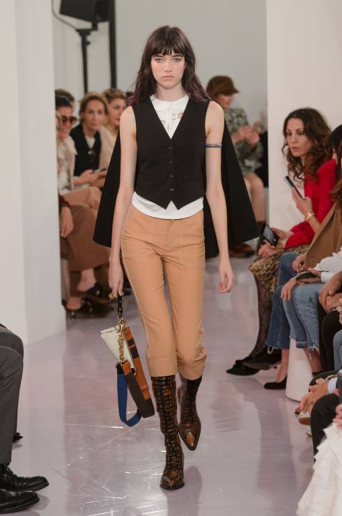 Spodnie-rybaczki na pokazie  Chloé SS18