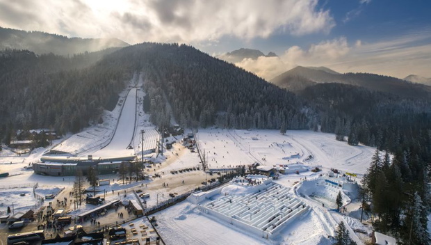 labirynt-ze-sniegu-w-zakopanem-snowlandia5-55f9178